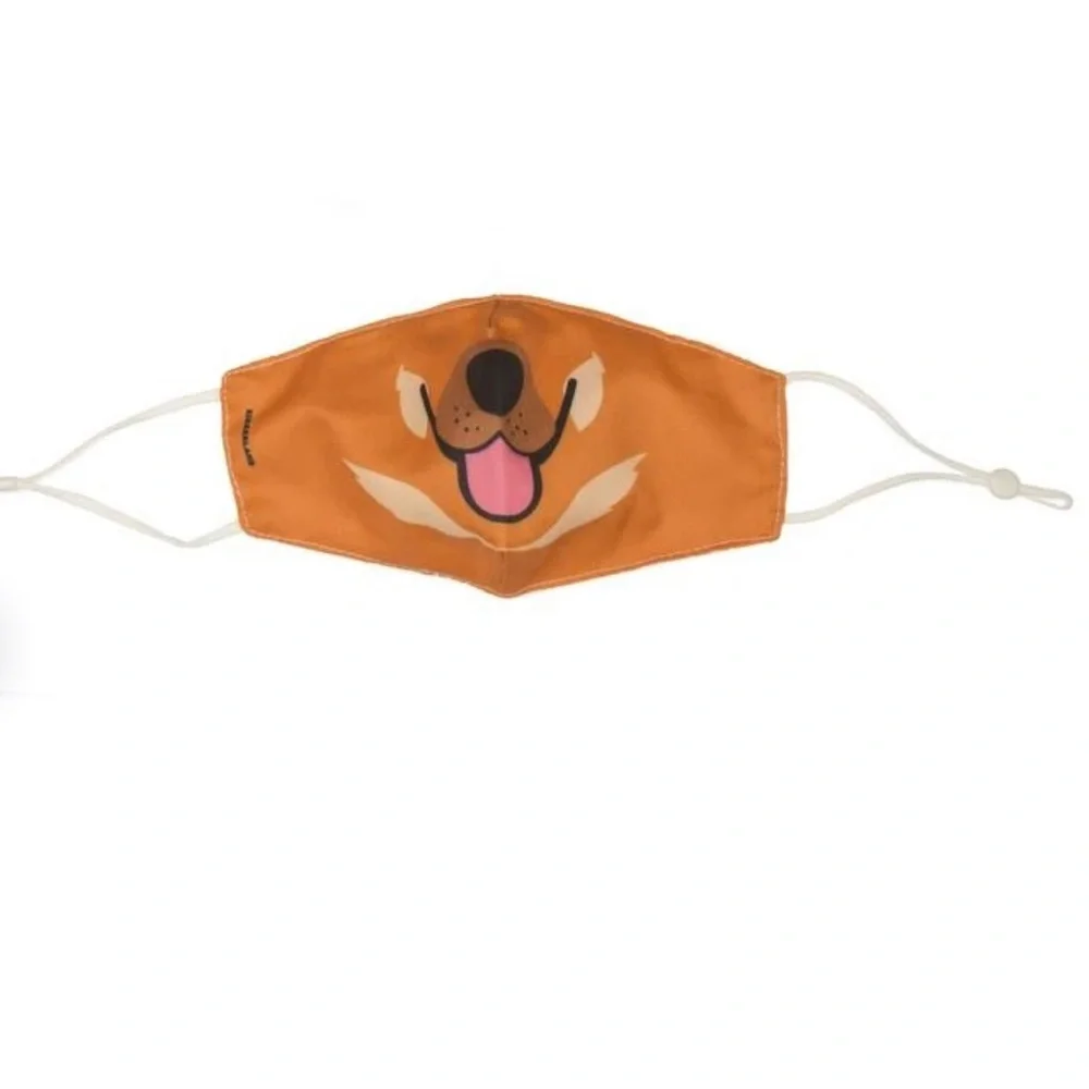 Kikkerland 3 in 1 Mask, Sanitizer & Carabiner